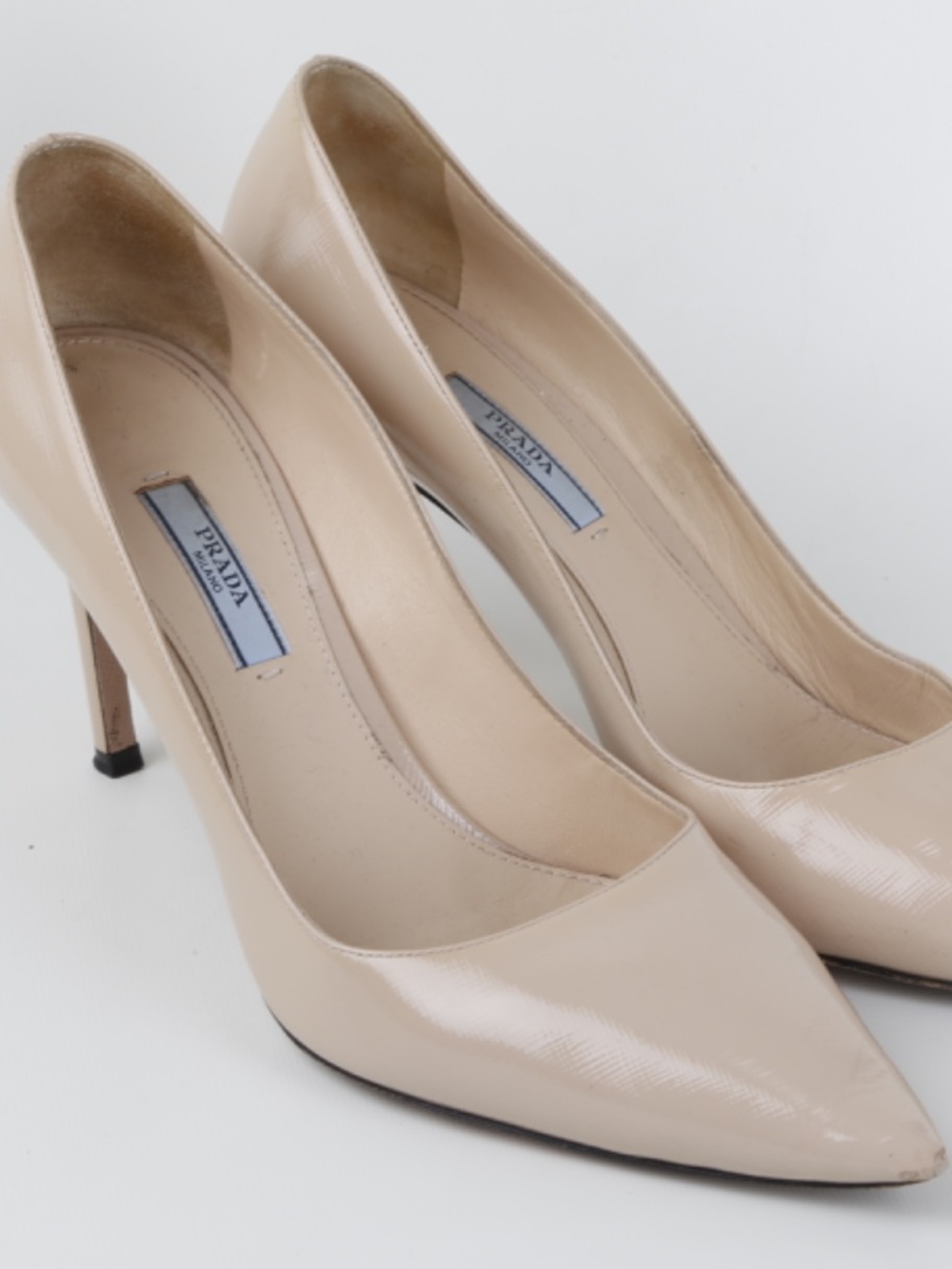 Prada Nude Beige Patent Leather Pointed Toe Pumps Heels Size 39.5 - Picture 3 of 16